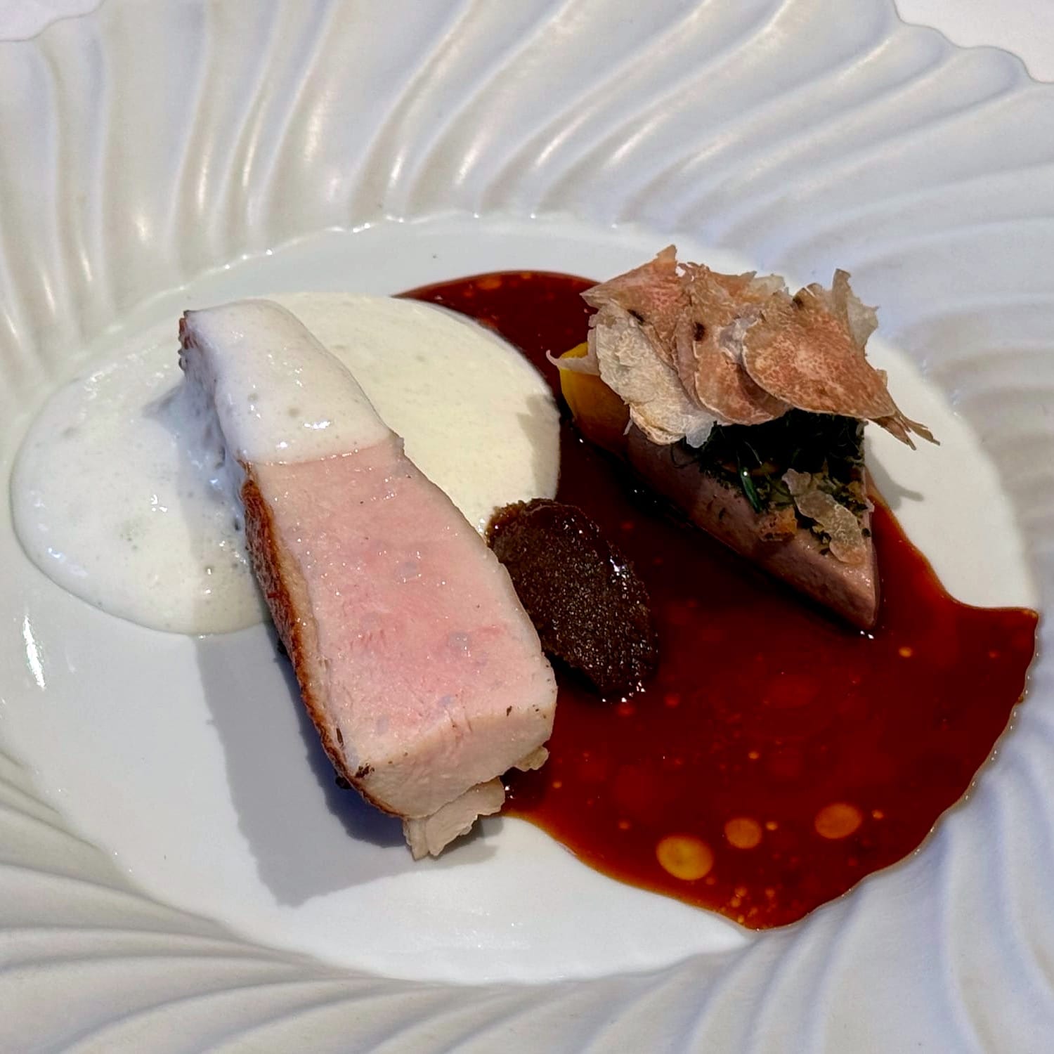 Hen farm chicken, Hokkaido squash, white truffle from Alba at Le Gabriel Paris