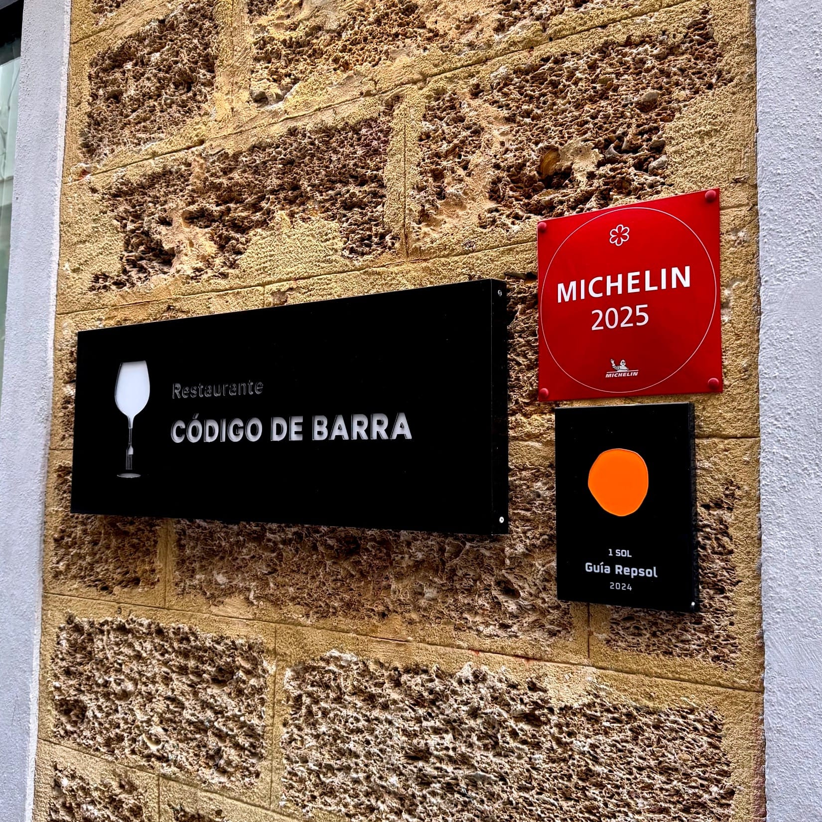 Código de Barra, Cádiz: recognised by both Michelin and Repsol.