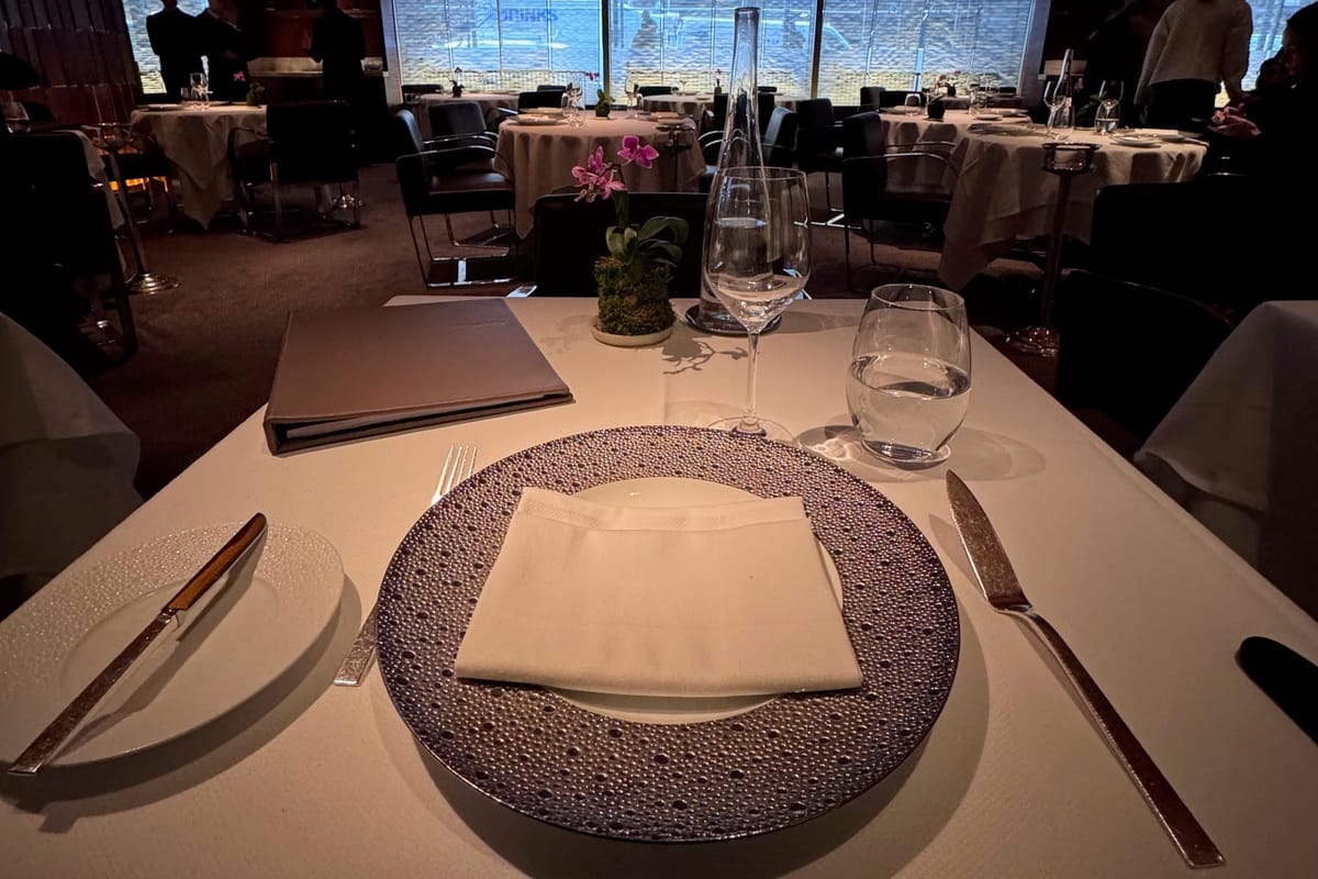 Table setting at Le Bernardin in New York, photographed from the author’s seat before lunch service.